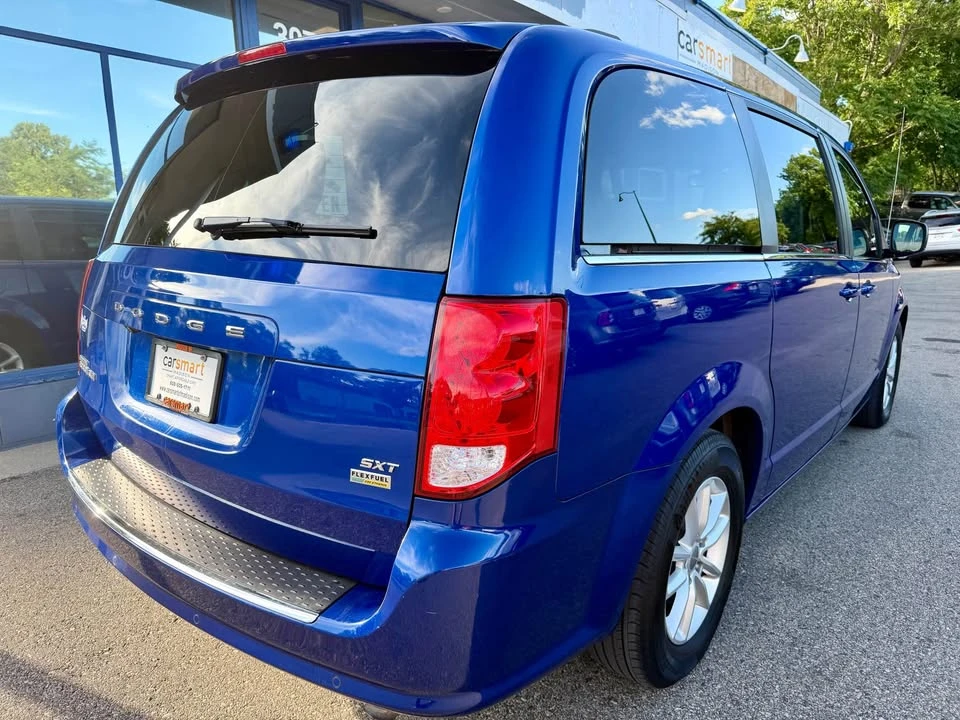 2019 Dodge Caravan - Image 7 of 20