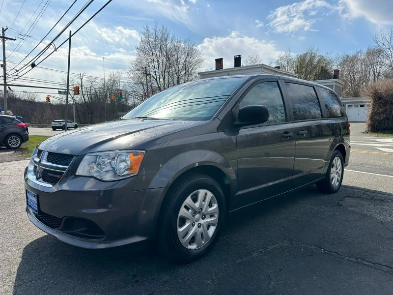 2019 Dodge Caravan - Image 3 of 12