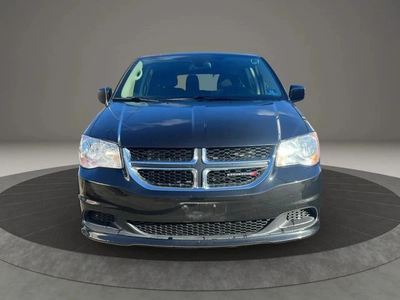 2019 Dodge Caravan - Image 2 of 12