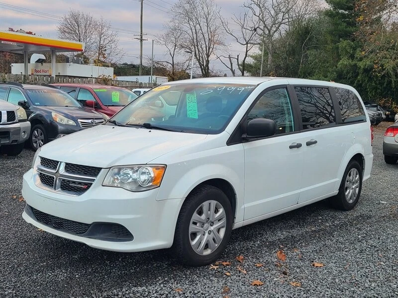 2019 Dodge Caravan - Image 3 of 13