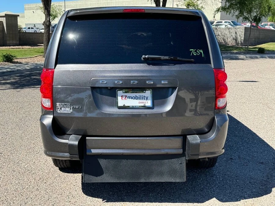 2019 Dodge Caravan - Image 3 of 16