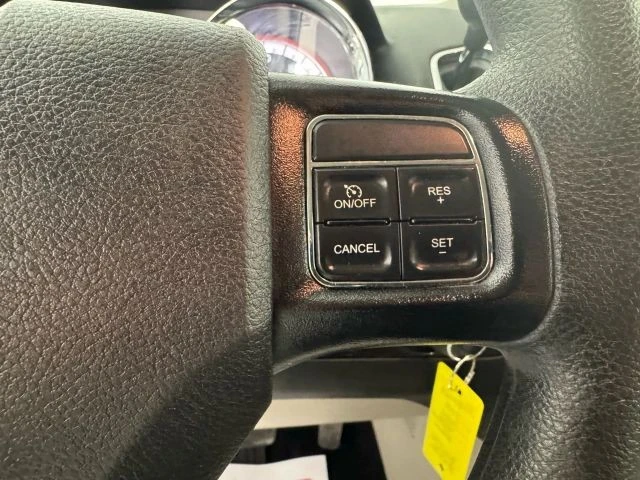 2019 Dodge Caravan - Image 16 of 21