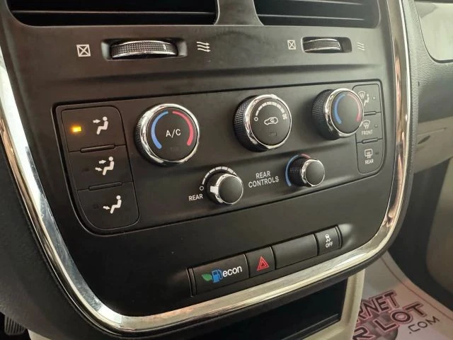 2019 Dodge Caravan - Image 19 of 21