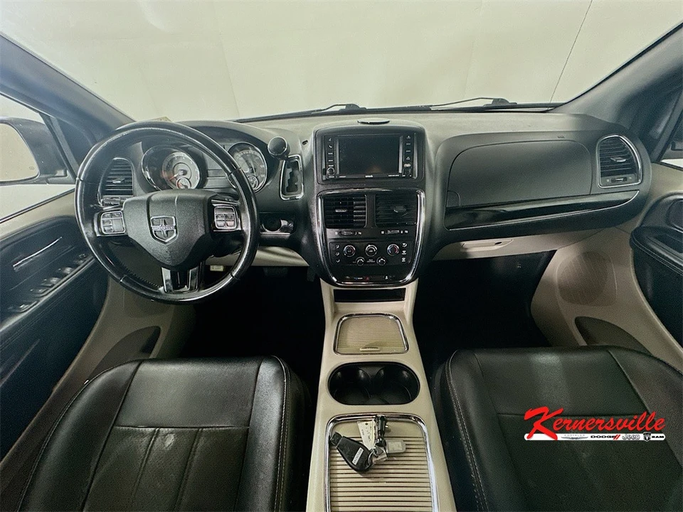 2019 Dodge Caravan - Image 10 of 12