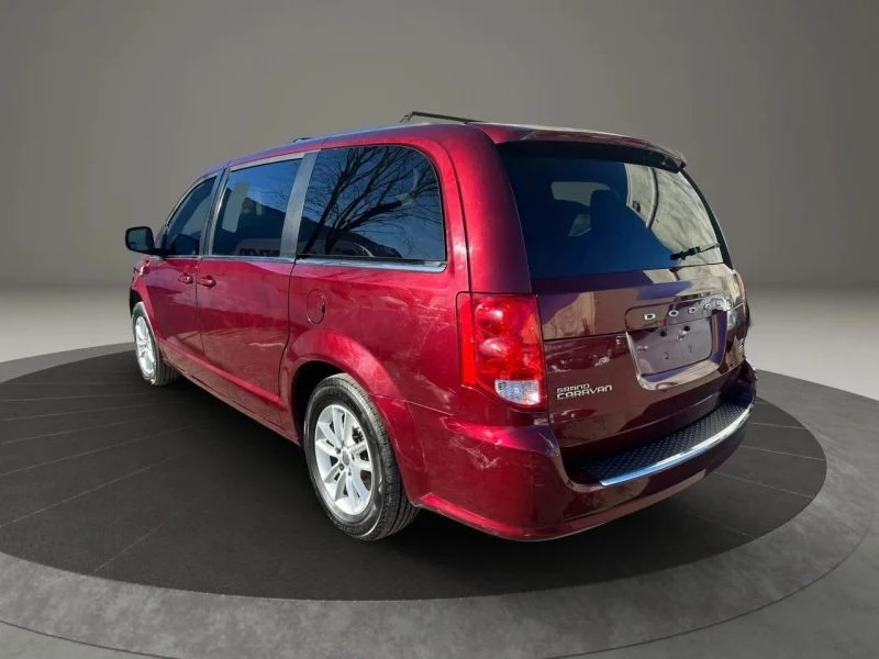 2019 Dodge Caravan - Image 7 of 12