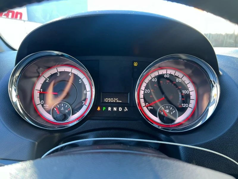 2019 Dodge Caravan - Image 12 of 12
