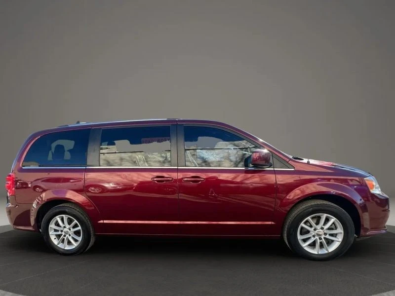 2019 Dodge Caravan - Image 4 of 12