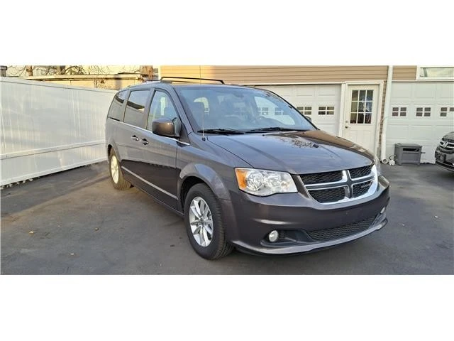 2019 Dodge Caravan - Image 8 of 21