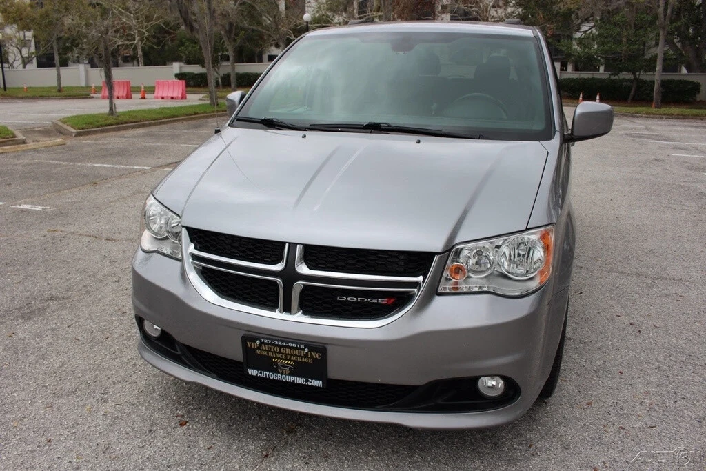 2019 Dodge Caravan - Image 20 of 21