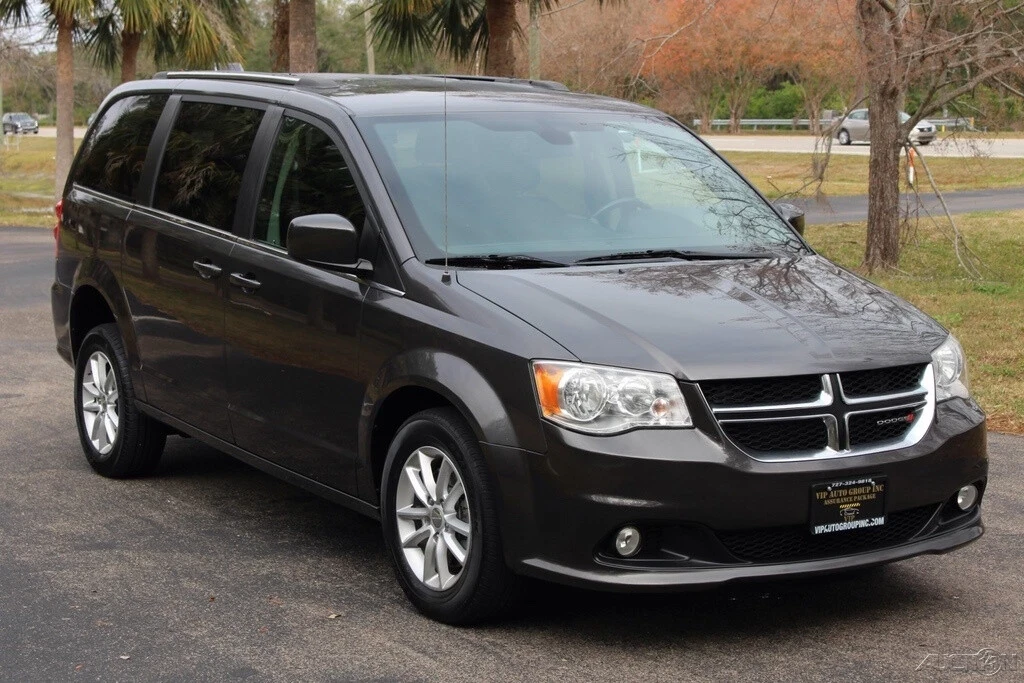 2019 Dodge Caravan - Image 8 of 21