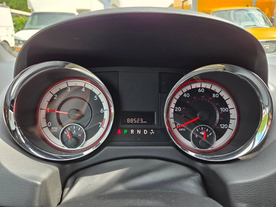2019 Dodge Caravan - Image 20 of 21