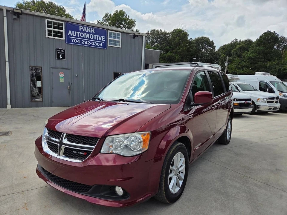 2019 Dodge Caravan - Image 2 of 21