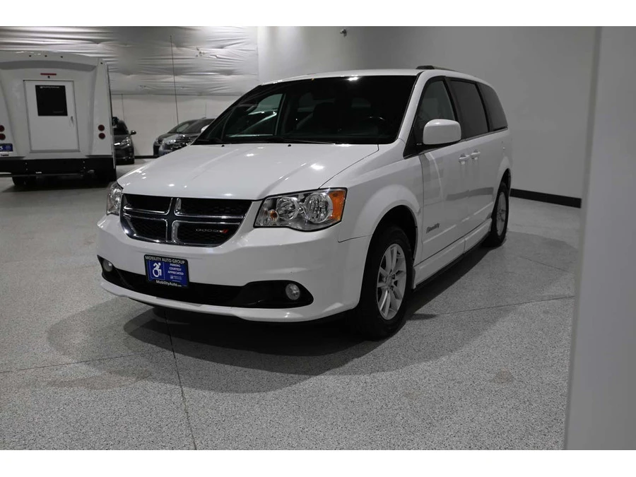 2019 Dodge Caravan - Image 10 of 12