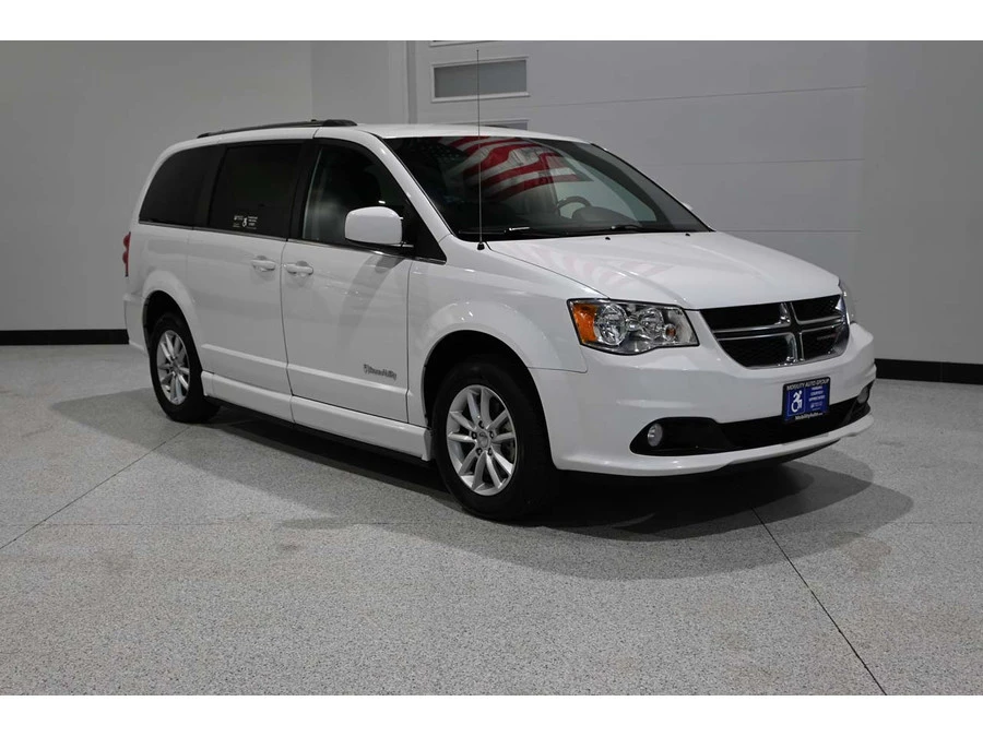 2019 Dodge Caravan - Image 3 of 12