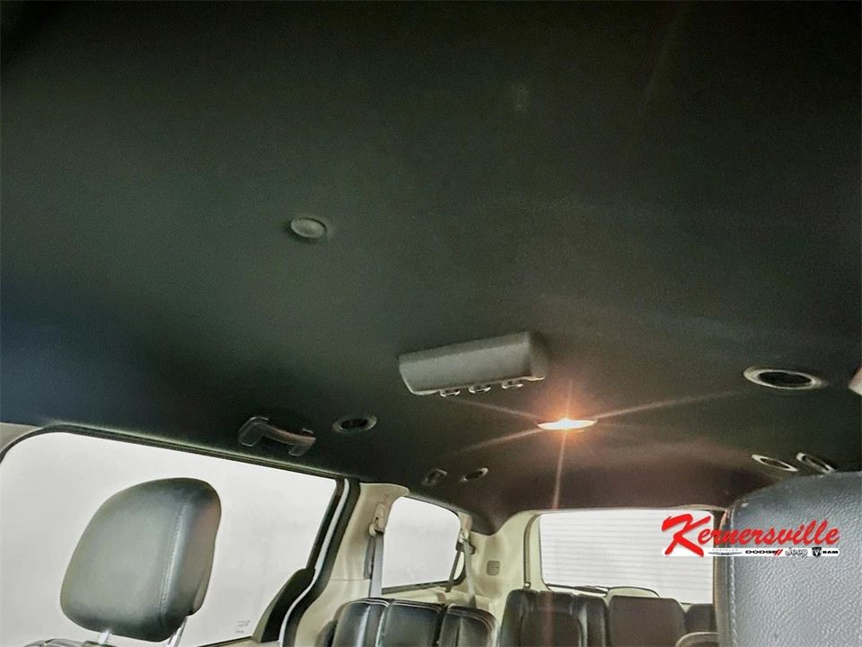2019 Dodge Caravan - Image 21 of 21