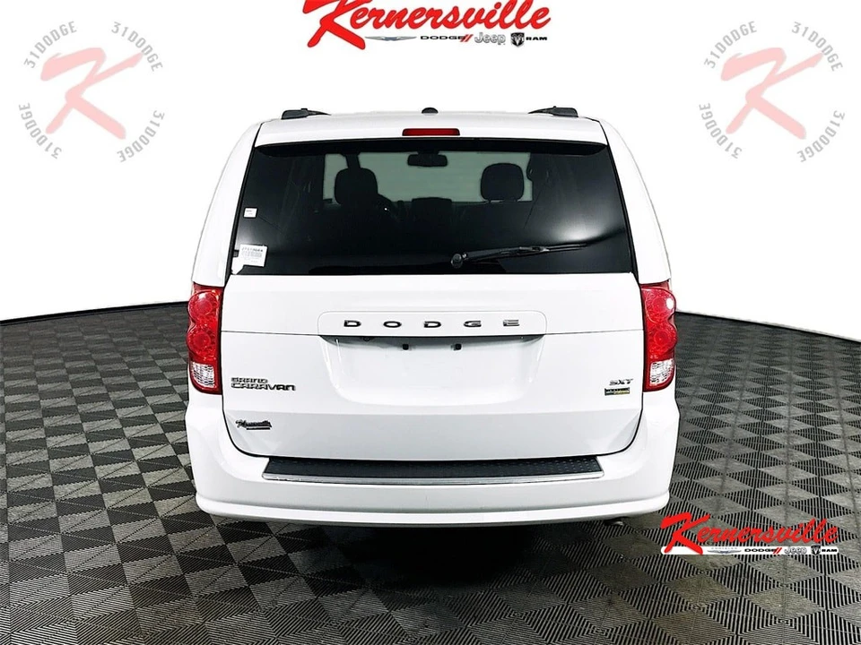 2019 Dodge Caravan - Image 6 of 21