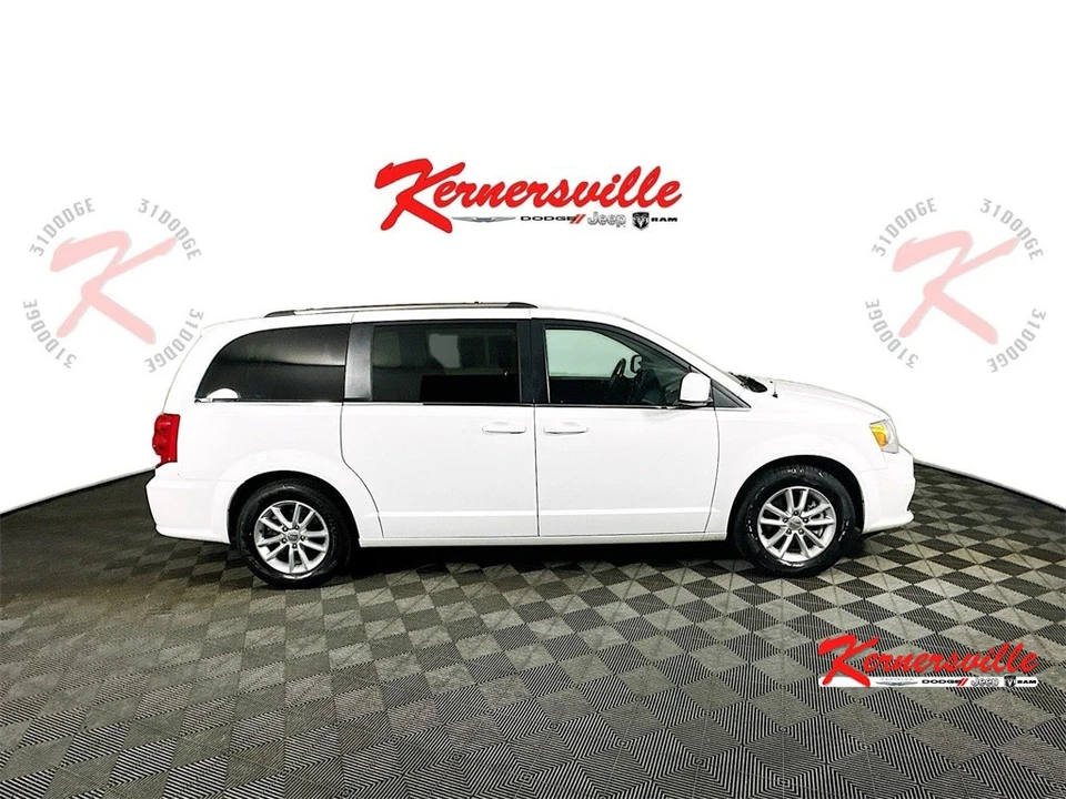 2019 Dodge Caravan - Image 8 of 21