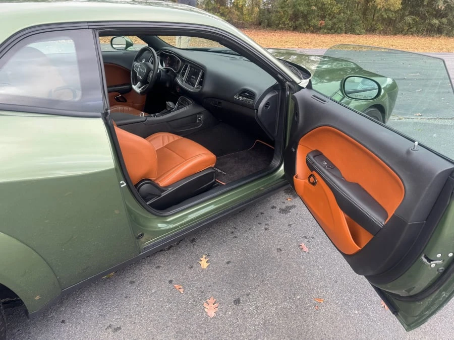 2019 Dodge Challenger SRT Hellcat 3rd Gen - Image 13 of 14