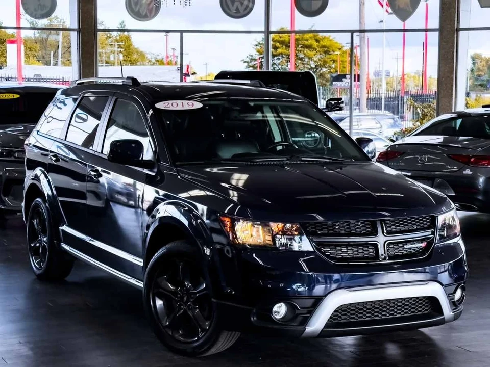 2019 Dodge Journey - Image 2 of 12