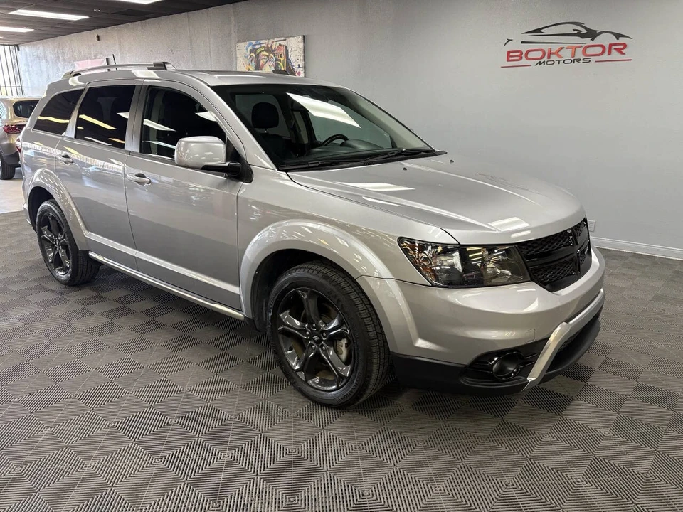 2019 Dodge Journey - Image 2 of 12