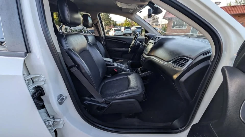 2019 Dodge Journey - Image 9 of 20