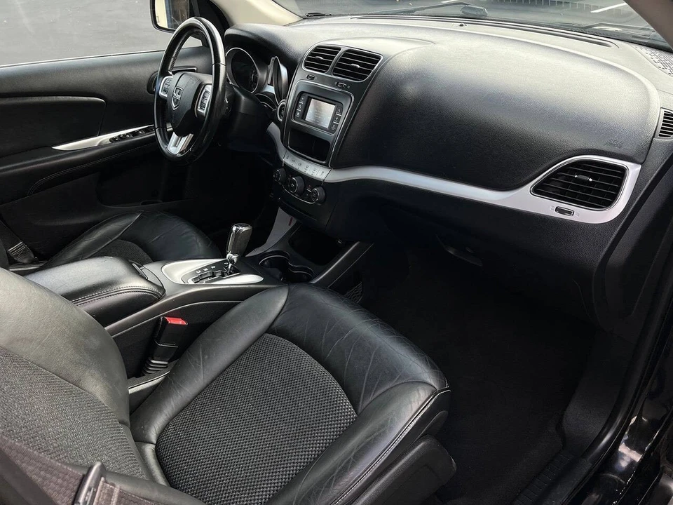 2019 Dodge Journey - Image 2 of 21