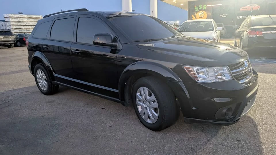 2019 Dodge Journey - Image 2 of 11