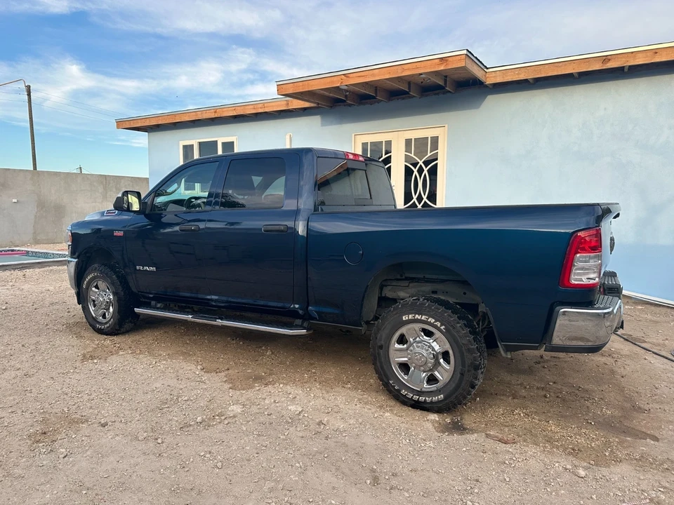 2019 Ram 2500 - Image 2 of 14