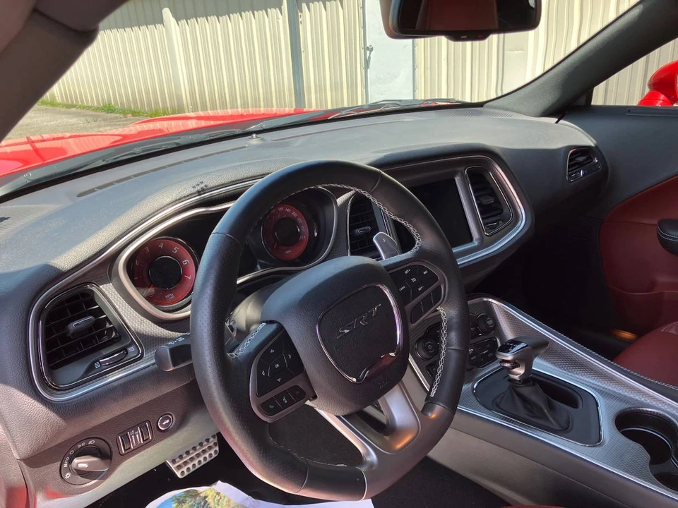 2019 Dodge Challenger SRT Hellcat 3rd Gen - Image 11 of 12