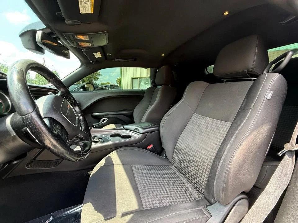 2019 Dodge Challenger 3rd Gen - Image 8 of 17