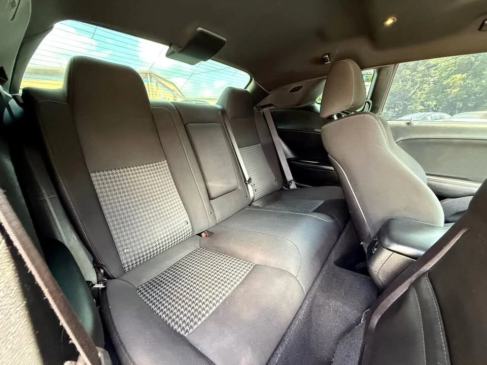 2019 Dodge Challenger 3rd Gen - Image 12 of 17