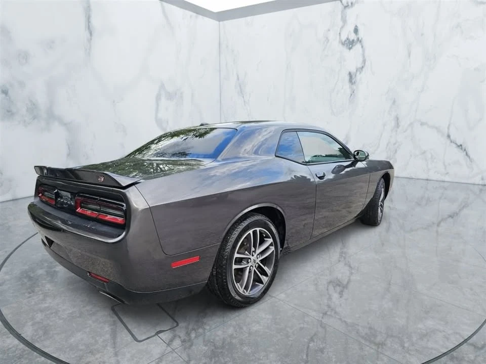 2019 Dodge Challenger 3rd Gen - Image 8 of 19