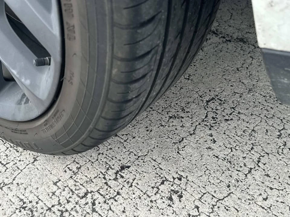 2019 Dodge Challenger 3rd Gen - Image 9 of 19