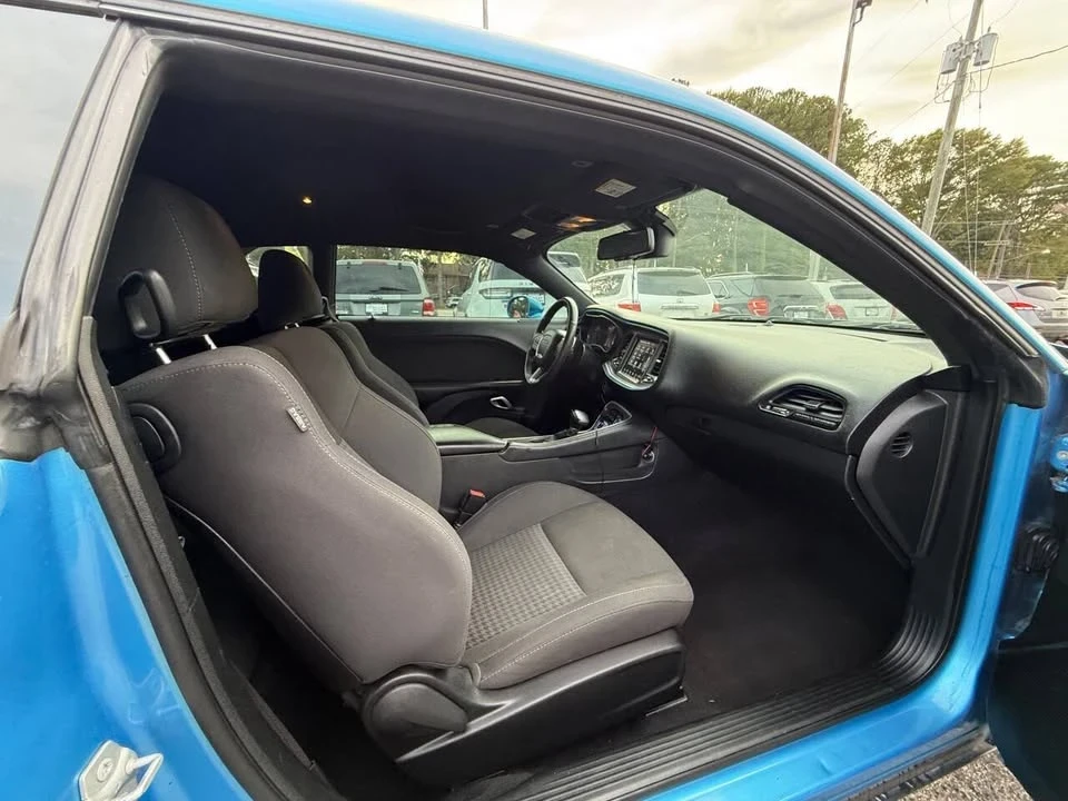 2019 Dodge Challenger 3rd Gen - Image 15 of 17