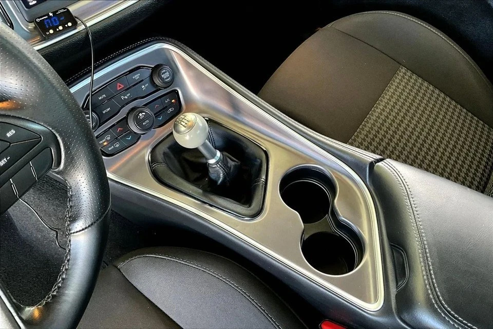 2019 Dodge Challenger 3rd Gen - Image 15 of 20