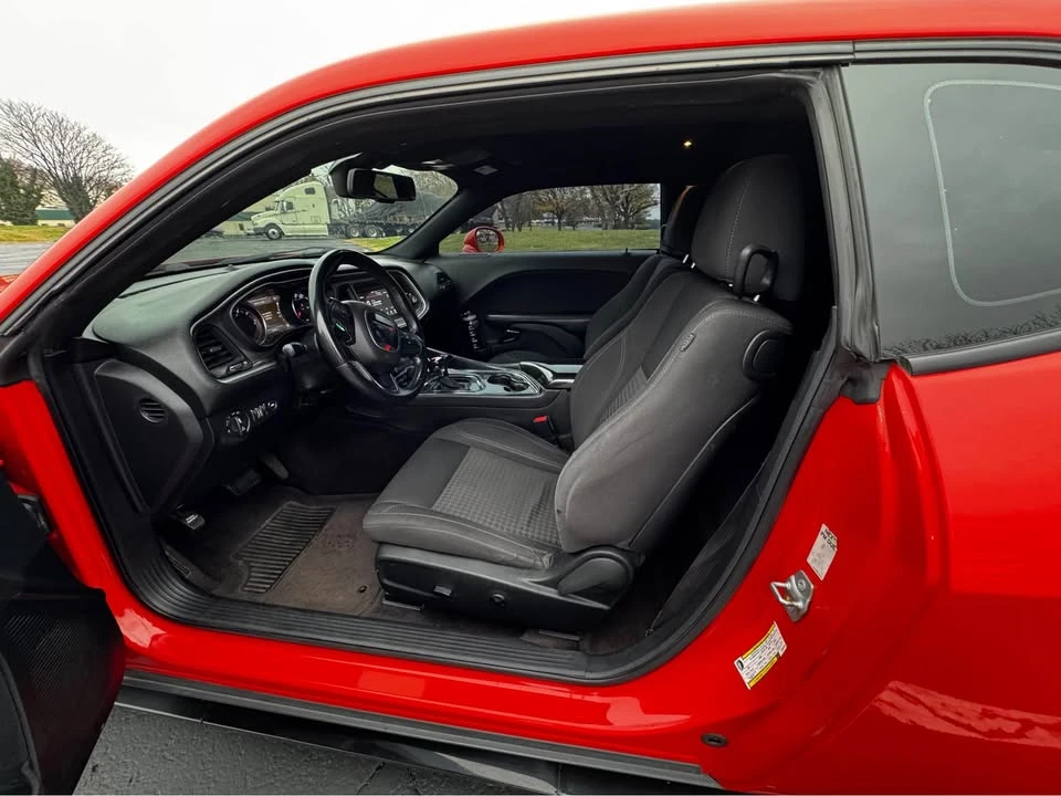 2019 Dodge Challenger 3rd Gen - Image 9 of 11