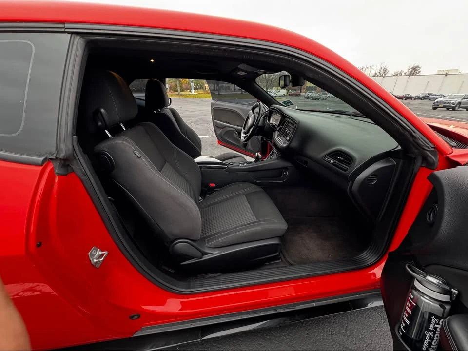 2019 Dodge Challenger 3rd Gen - Image 10 of 11
