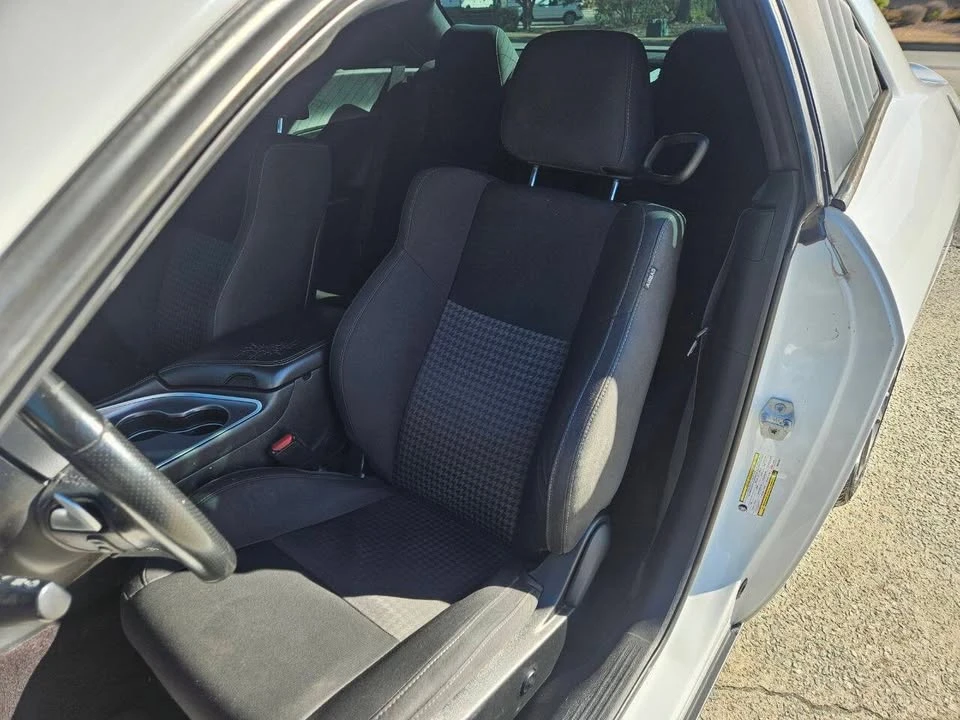 2019 Dodge Challenger 3rd Gen - Image 19 of 20