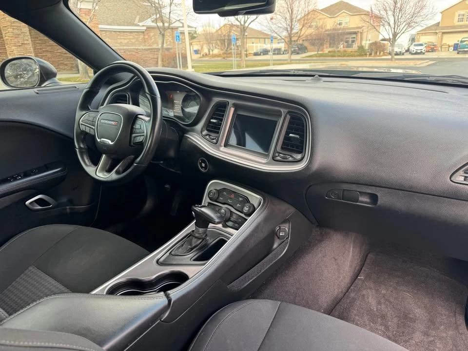 2019 Dodge Challenger 3rd Gen - Image 10 of 15