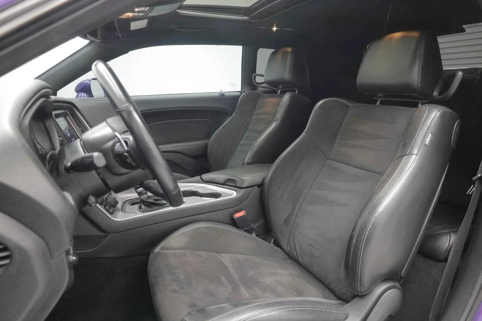 2019 Dodge Challenger 3rd Gen - Image 9 of 14