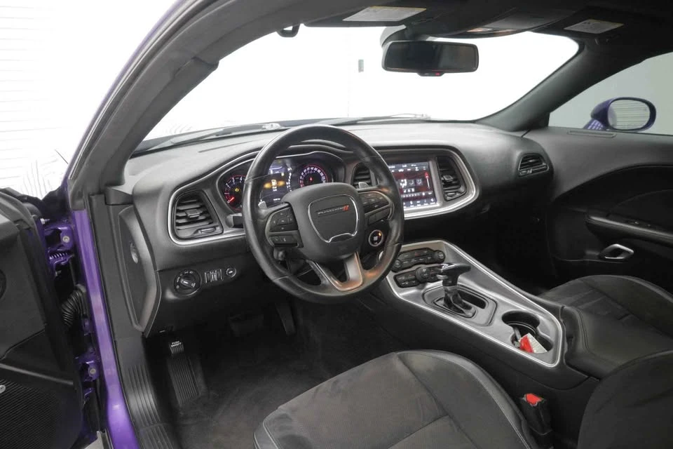 2019 Dodge Challenger 3rd Gen - Image 10 of 14