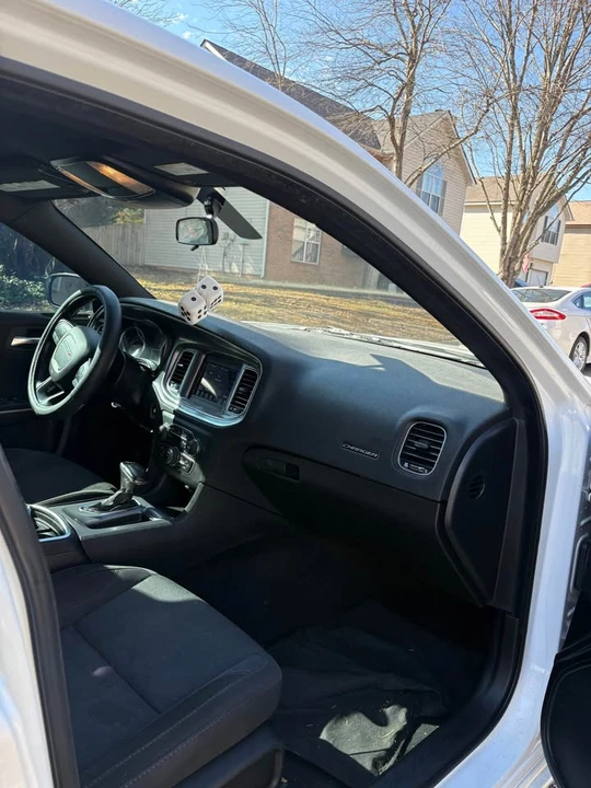 2019 Dodge Challenger 3rd Gen - Image 3 of 10
