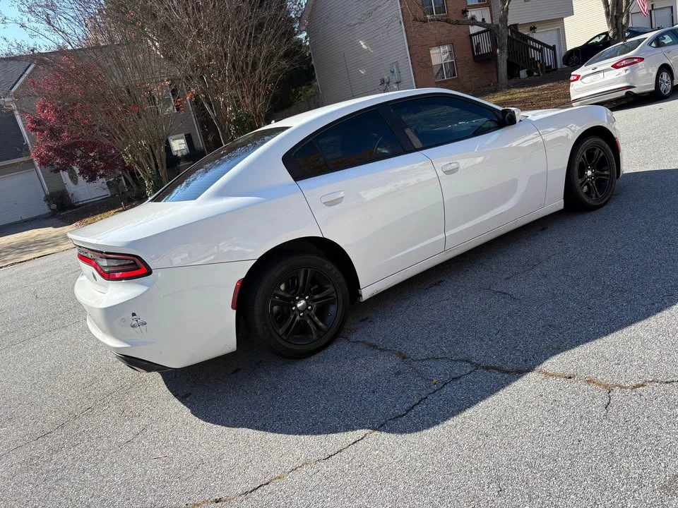 2019 Dodge Challenger 3rd Gen - Image 9 of 10