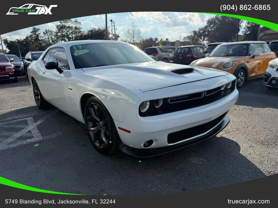 2019 Dodge Challenger 3rd Gen - Image 2 of 20