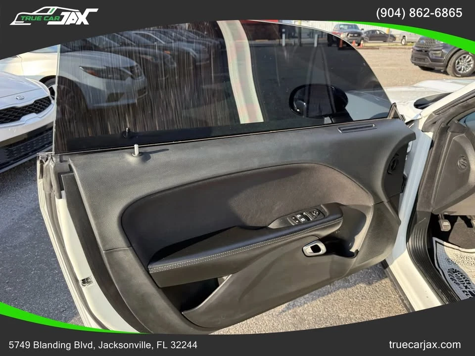 2019 Dodge Challenger 3rd Gen - Image 11 of 20