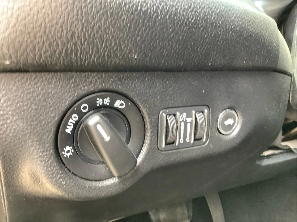 2019 Dodge Challenger 3rd Gen - Image 14 of 20