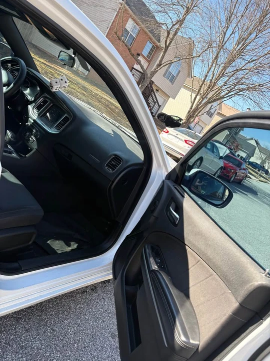 2019 Dodge Challenger 3rd Gen - Image 4 of 10