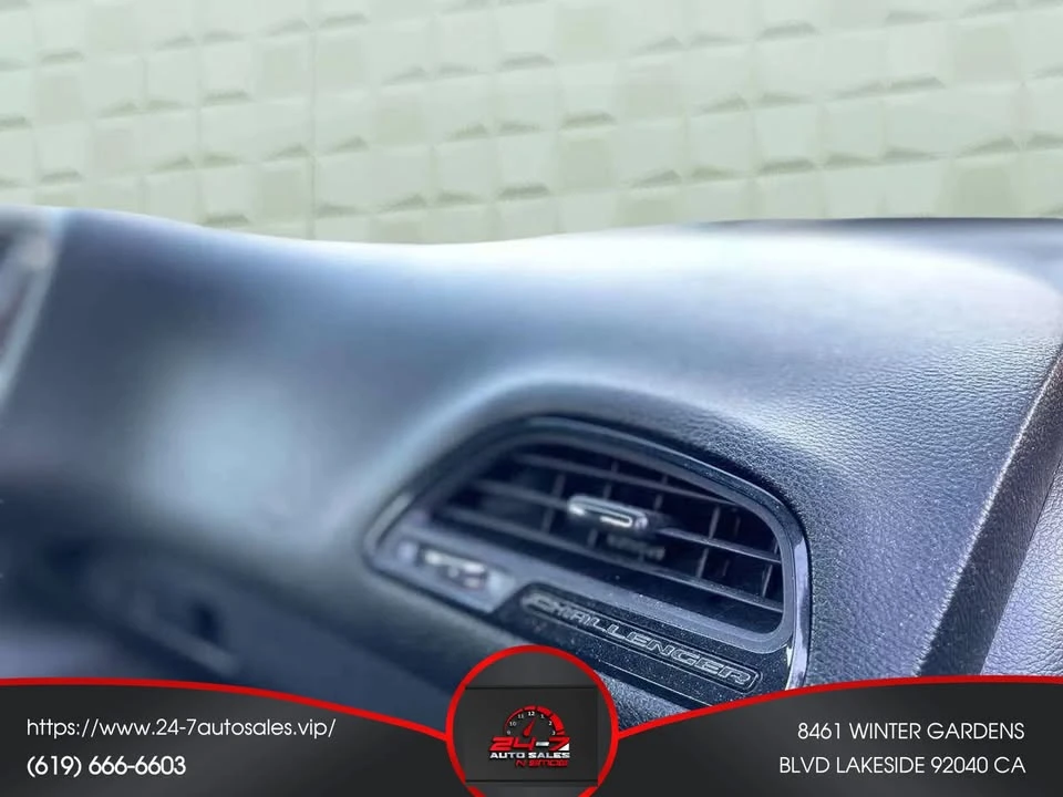 2019 Dodge Challenger 3rd Gen - Image 17 of 20