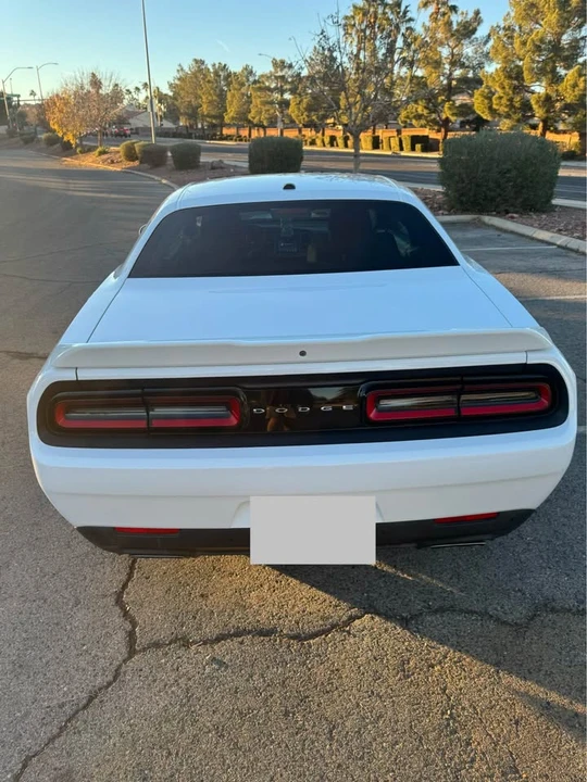 2019 Dodge Challenger 3rd Gen - Image 5 of 11