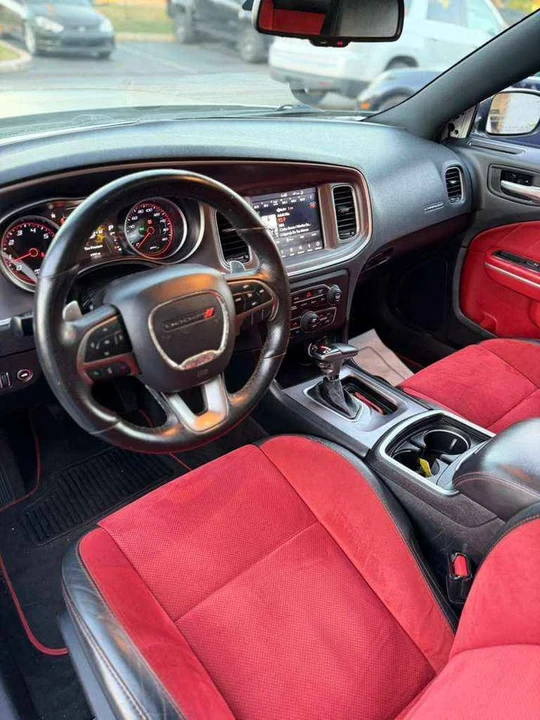 2019 Dodge Challenger 3rd Gen - Image 10 of 15